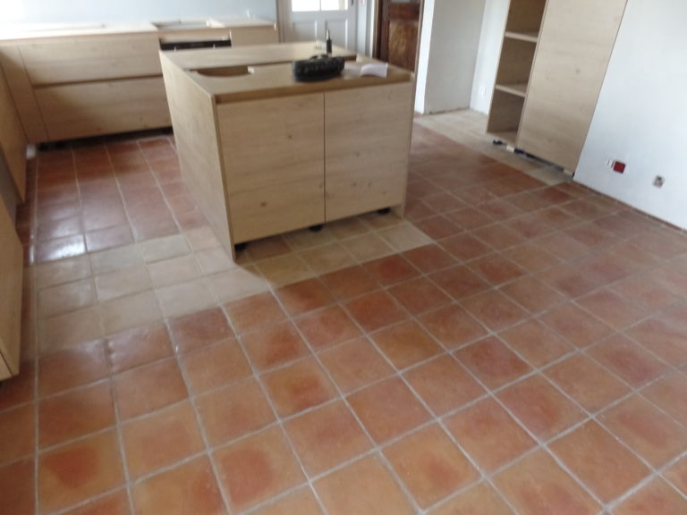 SOLAG-Maître-Restaurateur-Solier-Terre-Cuite-Ménerbes-84-Avant-2-768x576